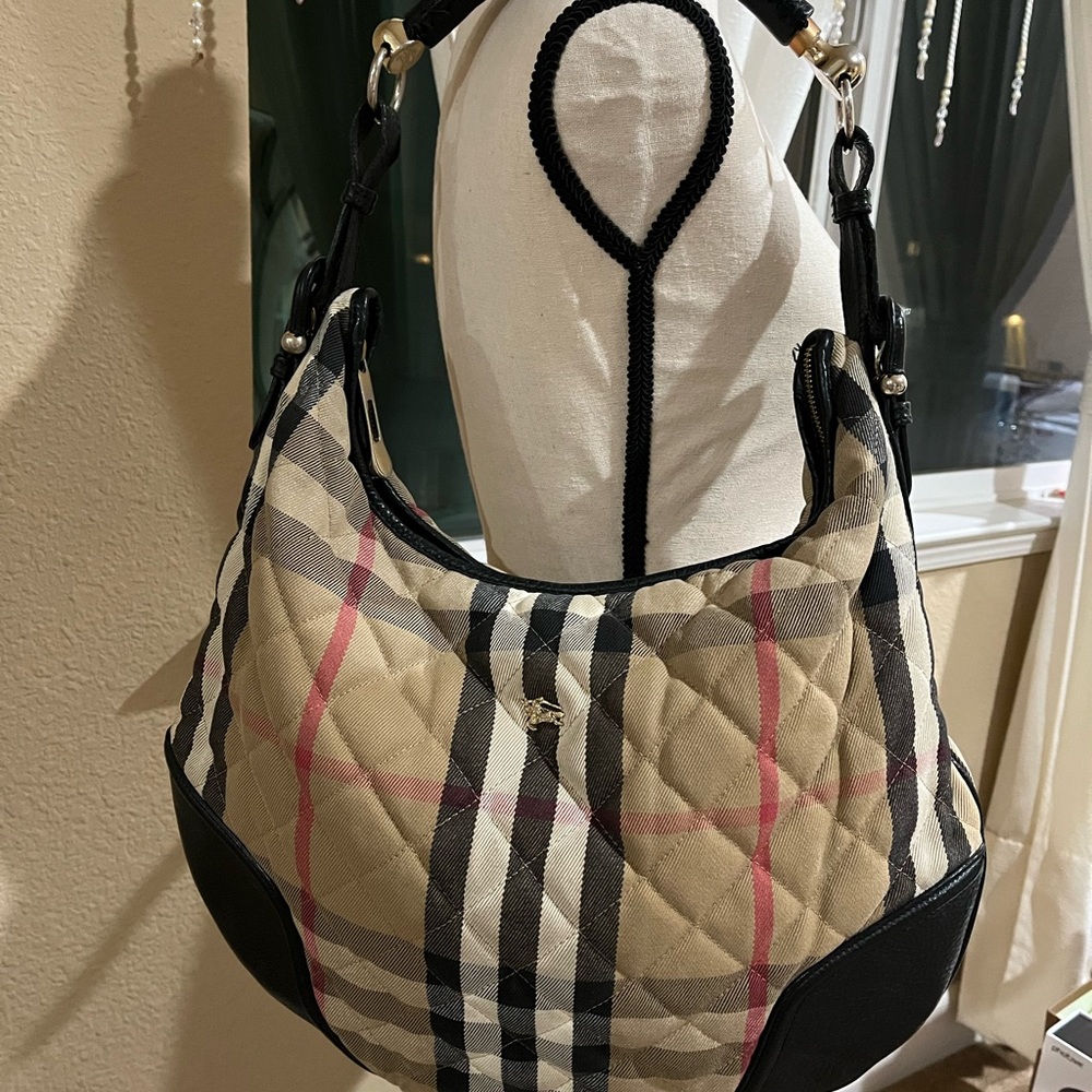 BURBERRY CANVAS HOBO - Picture 14 of 15